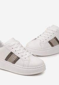 Born2be - Białe Sneakersy na Grubej Podeszwie z Ozdobną Taśmą z Brokatem i Metaliczną Wstawką Pirnessa. Kolor: biały #5