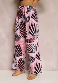Renee - Różowe Spodnie Harmyse. Stan: podwyższony. Kolor: różowy. Materiał: tkanina #2