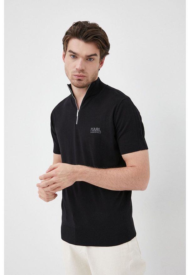 Karl Lagerfeld sweter 521302.655035 męski kolor czarny lekki z półgolfem. Kolor: czarny. Materiał: dzianina. Długość rękawa: krótki rękaw. Długość: krótkie