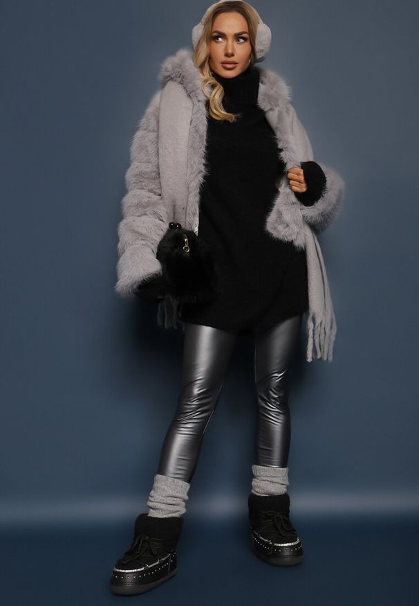 Renee - Czarny Golf o Kroju Oversize z Wełną i Moherem Temirali. Okazja: na co dzień. Typ kołnierza: golf. Kolor: czarny. Materiał: moher, wełna. Styl: casual, elegancki
