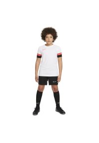 Koszulka dla dzieci piłkarska Nike Dri-FIT Academy CW6103. Materiał: materiał, poliester, skóra, tkanina. Długość rękawa: krótki rękaw. Technologia: Dri-Fit (Nike). Długość: krótkie. Sport: piłka nożna #2