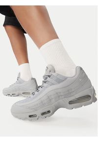 Nike Sneakersy Air Max 95 HM8755 002 Szary. Kolor: szary. Materiał: skóra. Model: Nike Air Max #4