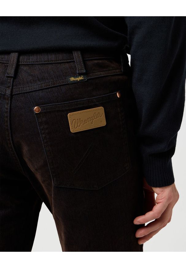 Wrangler - MESKIE SPODNIE WRANGLER WRANCHER MOLE FLOCKED 112371607