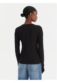 Calvin Klein Jeans Bluzka LV047E201G Czarny Regular Fit. Kolor: czarny. Materiał: bawełna #2
