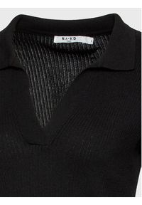 NA-KD Sweter Pique Collar 1100-006091-0002-003 Czarny Slim Fit. Kolor: czarny. Materiał: syntetyk, wiskoza