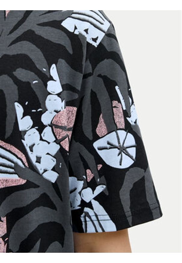 Jack & Jones T-Shirt Almeria 12276912 Czarny Regular Fit. Kolor: czarny. Materiał: bawełna