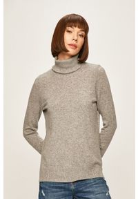 Lacoste - Sweter. Okazja: na co dzień. Typ kołnierza: golf. Kolor: szary. Materiał: wełna, dzianina, wiskoza, kaszmir, poliamid. Wzór: gładki. Styl: casual #1