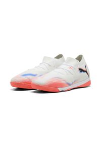 Puma - Halowe buty piłkarskie unisex FUTURE 8 MATCH PUMA White Black Glowing Red. Kolor: czerwony, biały, wielokolorowy, czarny. Sport: piłka nożna