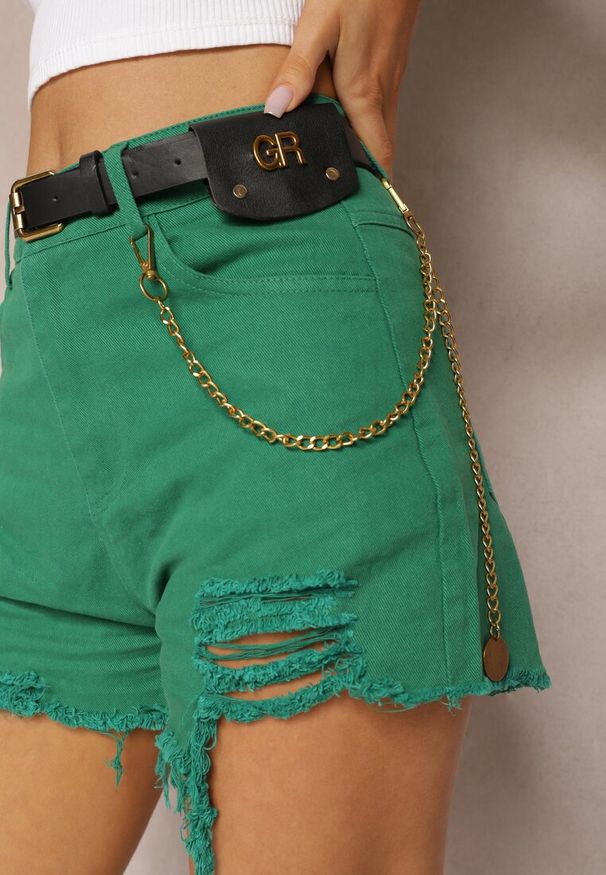 Renee - Zielone Bawełniane Szorty High Waist z Paskiem z Odpinanym Łańcuszkiem Priseis. Okazja: na co dzień. Stan: podwyższony. Kolor: zielony. Materiał: bawełna. Styl: casual, wakacyjny