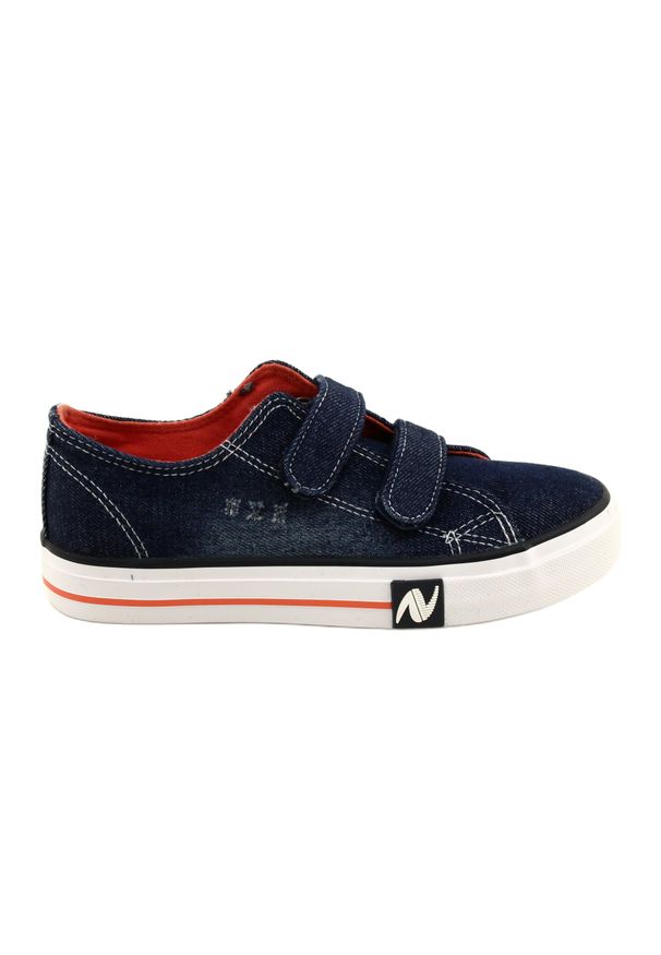 Trampki Na Rzepy Jeans Navy Atletico WY21427 granatowe. Okazja: na uczelnię. Zapięcie: rzepy. Kolor: niebieski. Materiał: jeans. Styl: klasyczny
