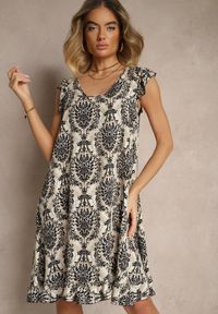 Renee - Czarna Boho Sukienka z Bawełny na Ramiączkach Ozdobiona Falbanką Testalaya. Kolor: czarny. Materiał: bawełna. Długość rękawa: na ramiączkach. Wzór: aplikacja. Sezon: lato. Styl: boho