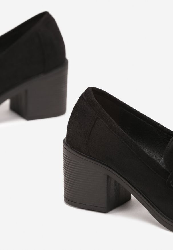 Born2be - Czarne Półbuty na Słupku Shisre. Okazja: na co dzień, do pracy. Kolor: czarny. Obcas: na słupku. Styl: casual