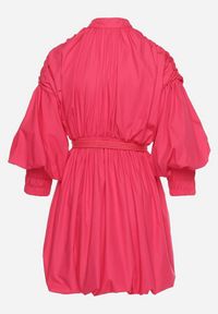 Born2be - Fuksjowa Sukienka Adousa. Kolor: różowy. Materiał: tkanina, guma. Wzór: gładki. Typ sukienki: bombki. Styl: klasyczny. Długość: mini #3