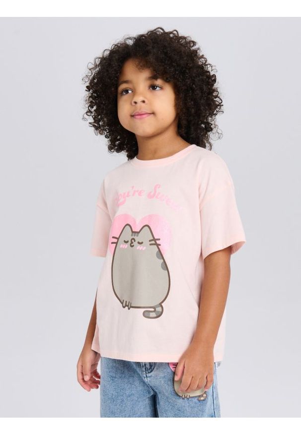 Sinsay - Bawełniana koszulka z nadrukiem Pusheen the Cat - różowy. Kolor: różowy. Materiał: bawełna. Wzór: nadruk