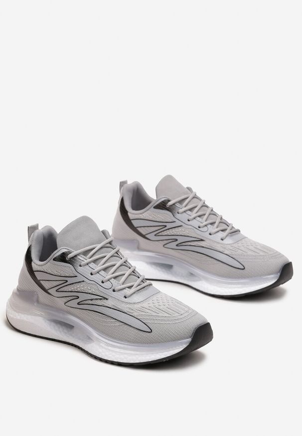 Born2be - Szare Sznurowane Buty Sportowe na Miękkiej Podeszwie Ozdobione Paskami Abretta. Okazja: na co dzień. Zapięcie: pasek. Kolor: szary. Wzór: aplikacja