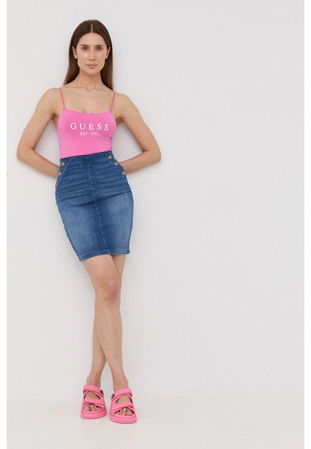 Guess body kolor różowy. Kolor: różowy