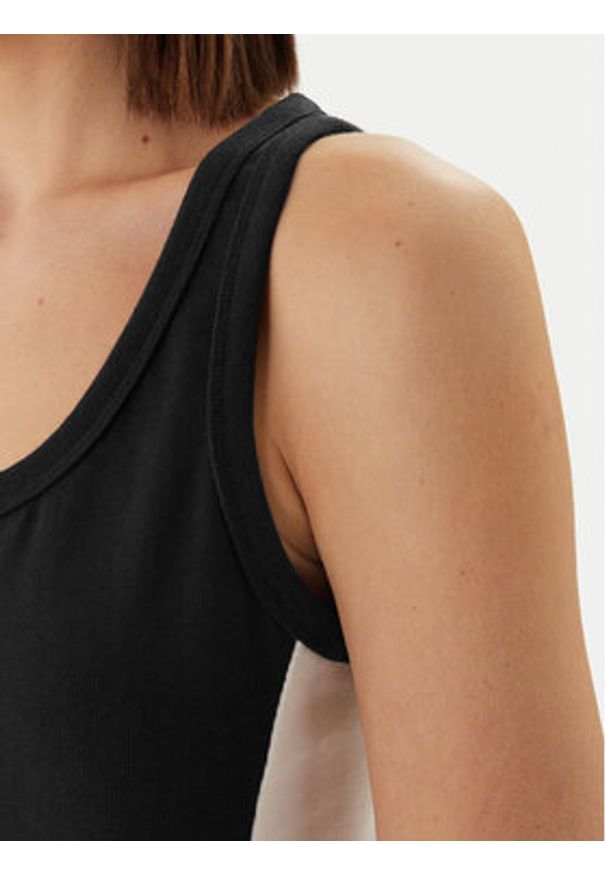 Calvin Klein Swimwear Top LV00Q61152 Czarny Slim Fit. Kolor: czarny. Materiał: bawełna