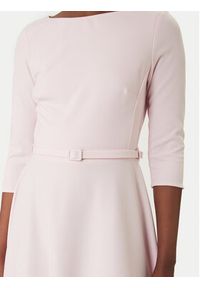 Rinascimento Sukienka koktajlowa CFC0127892003 Różowy Regular Fit. Kolor: różowy. Materiał: syntetyk. Styl: wizytowy #2