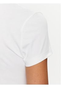 Guess T-Shirt W3YI36 J1314 Biały Slim Fit. Kolor: biały. Materiał: bawełna #3