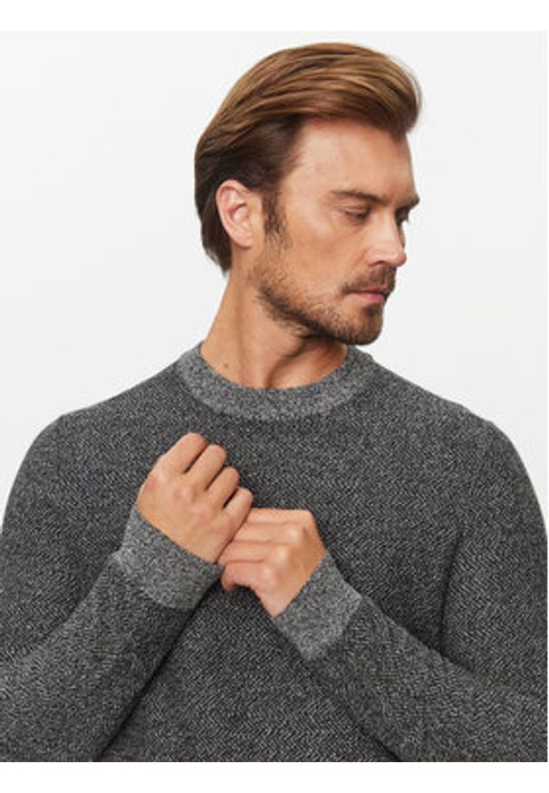 BOSS - Boss Sweter Marameo 50500662 Czarny Regular Fit. Kolor: czarny. Materiał: wełna