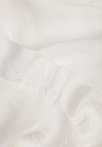 Born2be - Biała Wiskozowa Bluzka z Rozkloszowanymi Rękawami z Falbankami i Wiązaniem Basoclus. Okazja: na co dzień. Typ kołnierza: kołnierz z falbankami. Kolor: biały. Materiał: wiskoza. Wzór: gładki. Styl: elegancki, casual #6