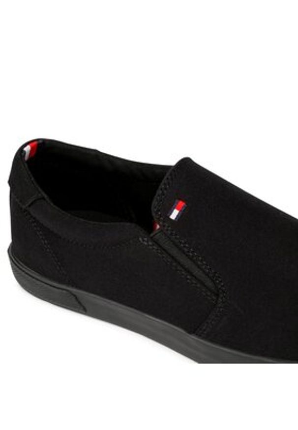 TOMMY HILFIGER - Tommy Hilfiger Tenisówki Iconic Slip On FM0FM00597 Czarny. Zapięcie: bez zapięcia. Kolor: czarny. Materiał: materiał