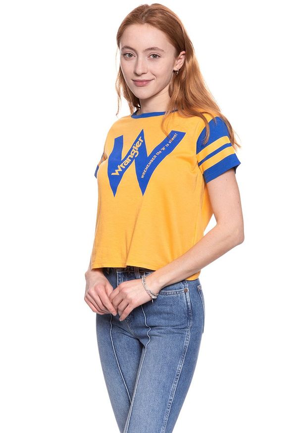 Wrangler - WRANGLER T SHIRT DAMSKI B&Y W CROP TEE AMBER YELLOW W721CF7UY 112130924. Wzór: nadruk