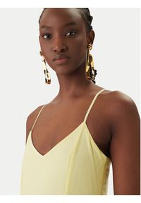 Vero Moda Sukienka letnia Raelynn 10348442 Żółty Regular Fit. Kolor: żółty. Materiał: syntetyk. Sezon: lato #2