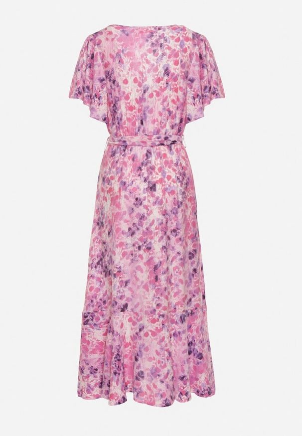 Born2be - Różowa Sukienka Efiva. Typ kołnierza: dekolt w kształcie V. Kolor: różowy. Długość rękawa: krótki rękaw. Styl: elegancki