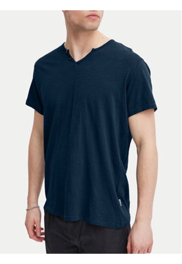 Blend T-Shirt 20717013 Granatowy Regular Fit. Kolor: niebieski. Materiał: bawełna