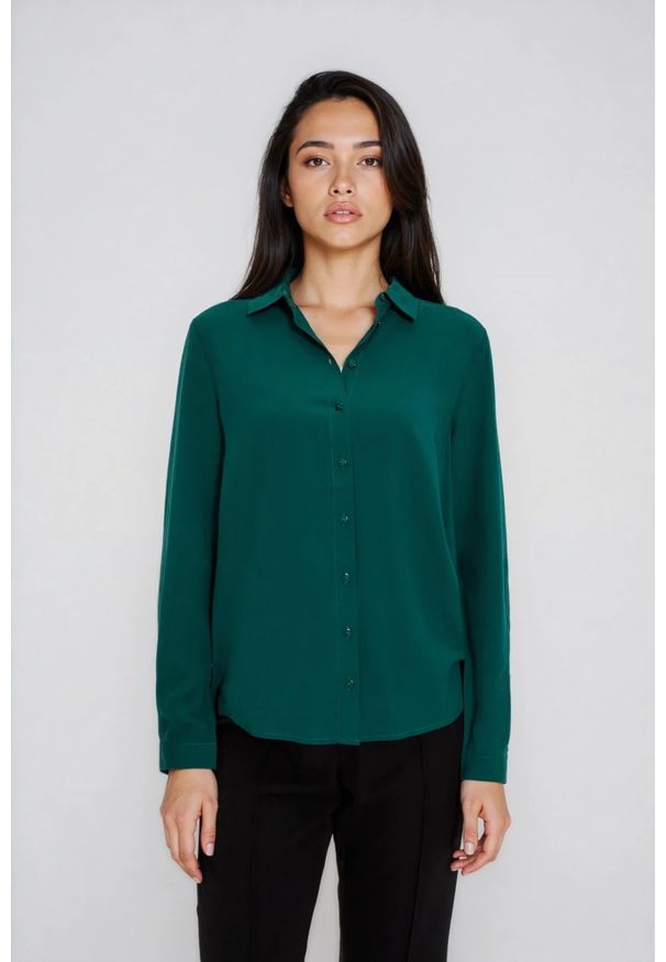 MOODO - Koszula wiskozowa zielona. Kolor: zielony. Materiał: wiskoza