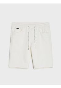 Sinsay - Szorty jeansowe - biały. Kolor: biały. Materiał: jeans #1