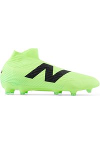 Korki męskie New Balance TEKELA MAGIA FG V4+ ST2FL45 – zielone. Wysokość cholewki: za kostkę. Kolor: zielony. Materiał: nylon, materiał, syntetyk. Szerokość cholewki: normalna