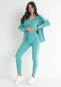 Born2be - Zielony Komplet Dresowy 3-częściowy z Lampasami Hisa. Kolekcja: plus size. Kolor: zielony. Materiał: dresówka. Sport: turystyka piesza