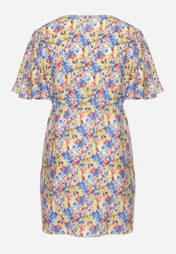 Born2be - Niebieska Sukienka z Wiskozy Ściągana w Talii w Kwiaty Liranette. Okazja: na co dzień. Typ kołnierza: dekolt w serek. Kolor: niebieski. Materiał: wiskoza. Wzór: kwiaty. Styl: klasyczny, casual, elegancki