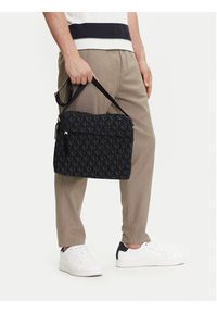 Calvin Klein Jeans Saszetka Unstructured Monogram Flight Bag LV04G3097G Czarny. Kolor: czarny. Materiał: materiał