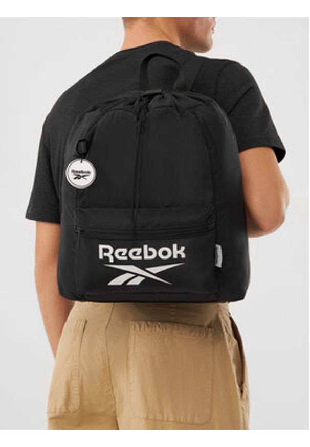 Reebok Plecak RBK-021-CCC-05 Czarny. Kolor: czarny. Materiał: materiał