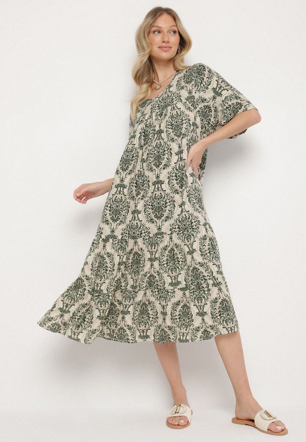 Born2be - Ciemnozielona Sukienka z Bawełną w Abstrakcyjny Wzór Filindela. Okazja: na spacer, na co dzień. Kolor: zielony. Materiał: bawełna. Wzór: aplikacja. Styl: klasyczny, casual, elegancki