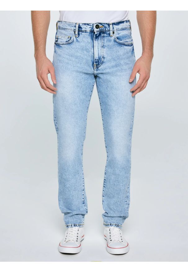 Big-Star - Jeansy męskie jasnoniebieskie Harper 173. Stan: podwyższony. Kolor: niebieski. Sezon: lato. Styl: retro, vintage