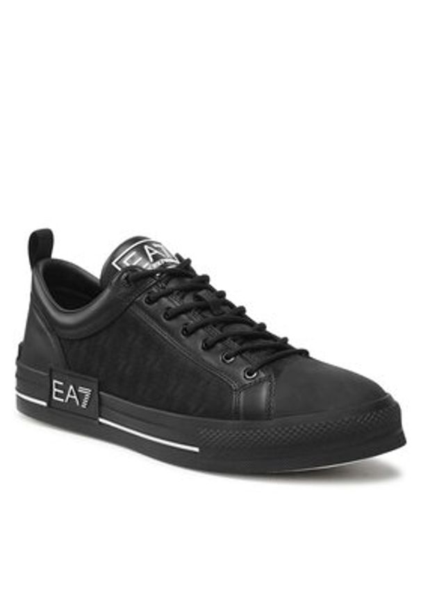 EA7 Emporio Armani Trampki X8X135 XK294 S387 Czarny. Kolor: czarny. Materiał: materiał