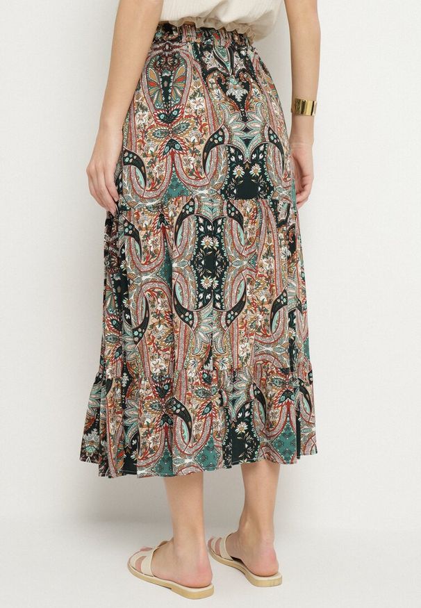 Born2be - Beżowo-Czarna Wiskozowa Spódnica ze Wzorem Paisley Ellishea. Okazja: na co dzień. Kolor: beżowy. Materiał: wiskoza. Wzór: paisley. Styl: boho, elegancki, casual