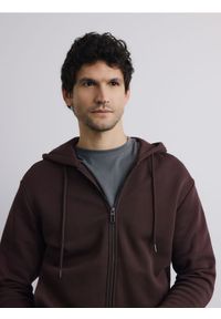 Reserved - Rozpinana bluza z kapturem - ciemnobrązowy. Kolor: brązowy. Materiał: dzianina, bawełna #1