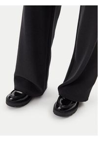 Calvin Klein Jeans Spodnie dresowe J20J225537 Czarny Straight Fit. Kolor: czarny. Materiał: wiskoza, bawełna #4