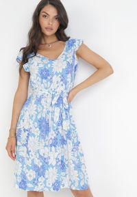 Born2be - Niebieska Sukienka z Wiskozy w Kwiaty Fannio. Kolor: niebieski. Materiał: wiskoza. Wzór: kwiaty. Sezon: lato. Długość: mini #4
