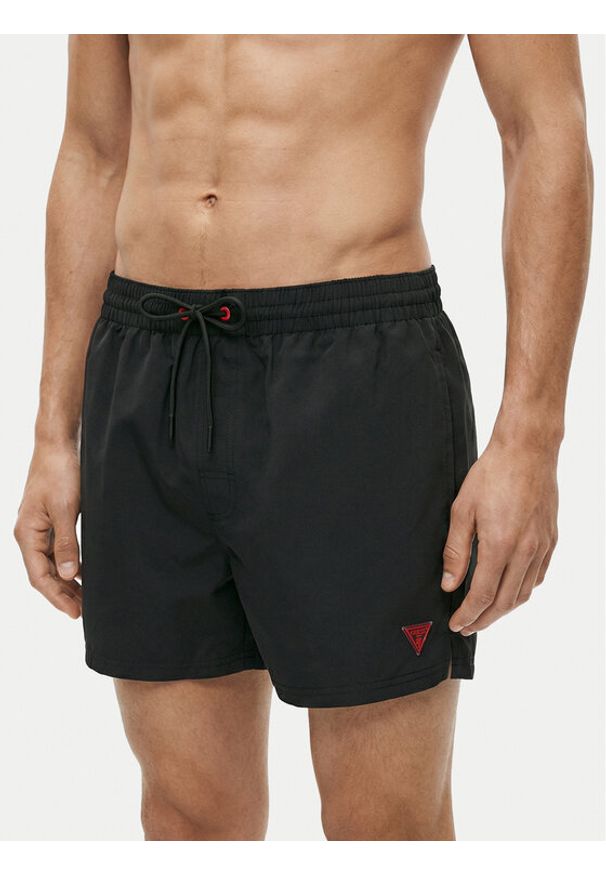 Guess Szorty kąpielowe F6GT25 WG282 Czarny Regular Fit. Kolor: czarny. Materiał: syntetyk