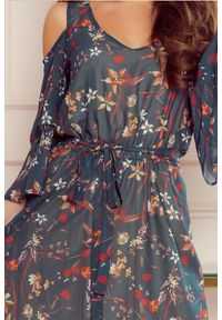 Numoco - Sukienka szyfonowa w kwiaty z wycięciami na ramionach zielona. Okazja: na imprezę, na randkę. Kolor: zielony. Materiał: szyfon. Wzór: kwiaty. Sezon: wiosna, lato. Styl: wizytowy #2