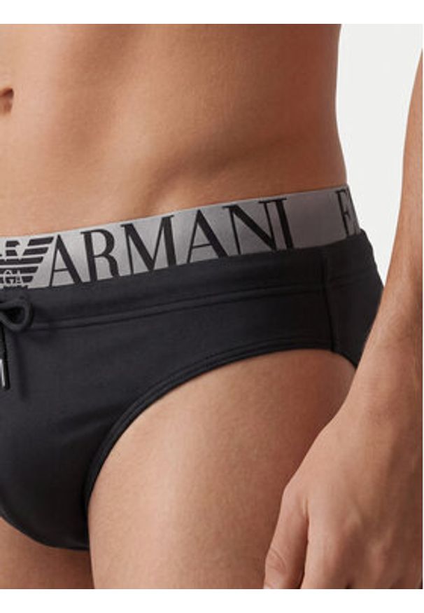 Emporio Armani Kąpielówki EM000582 AF20432 UC001 Czarny. Kolor: czarny. Materiał: syntetyk