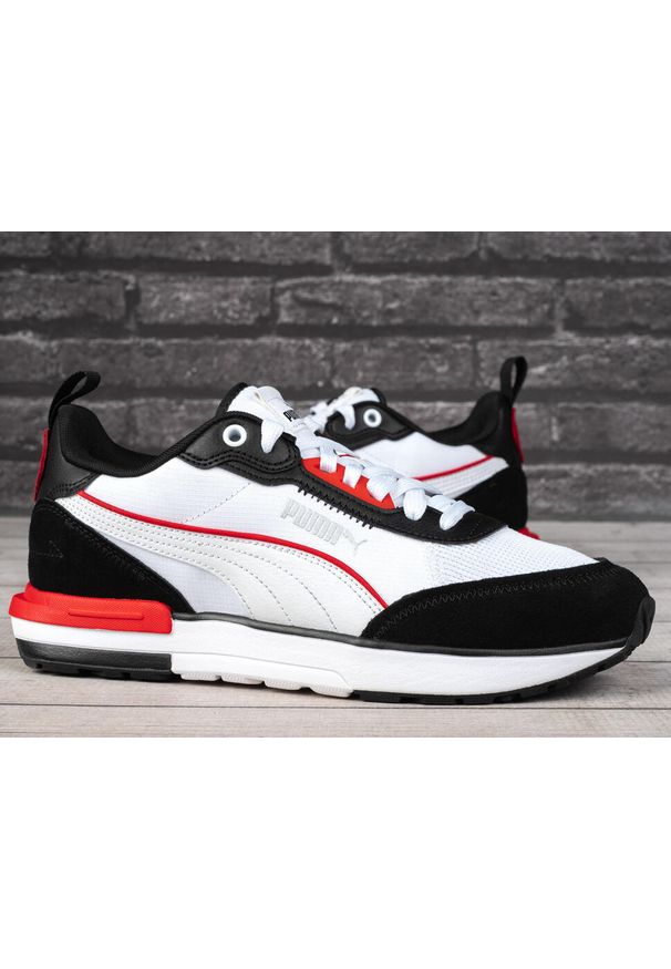 Buty męskie sneakersy sportowe Puma R22. Kolor: biały, czarny, czerwony, wielokolorowy