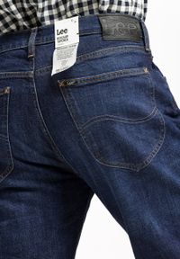 Lee - LEE AUSTIN MĘSKIE SPODNIE JEANSOWE JEANSY DŻINSY WORN FOAM L733KNIF