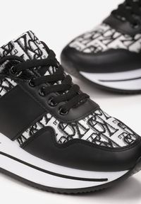 Renee - Czarne Sznurowane Sneakersy na Grubej Podeszwie przed Kostkę Tiala. Wysokość cholewki: przed kostkę. Kolor: czarny #3